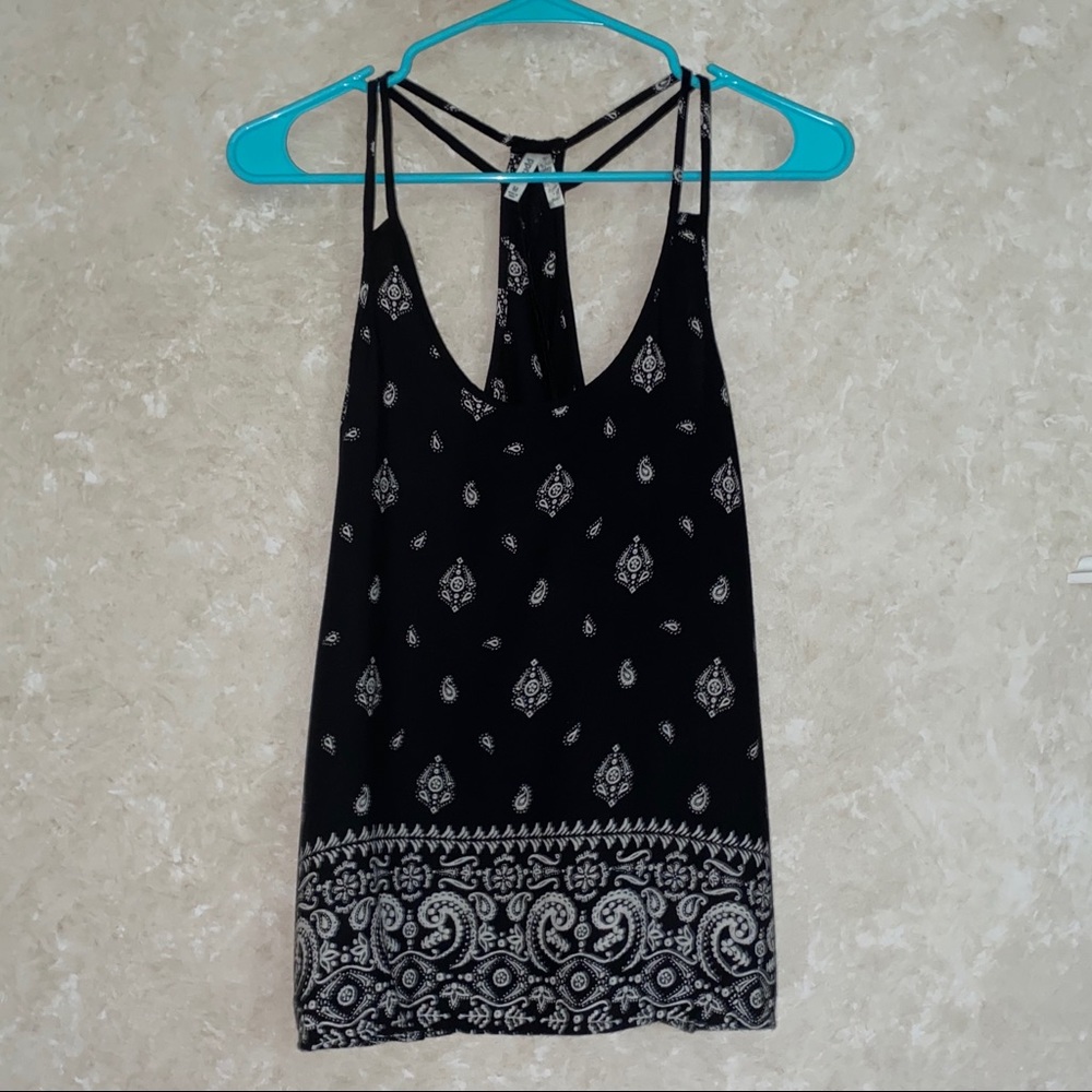 Black and White Paisley Racer Tank Top